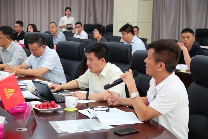 國家標準《系統門窗通用技術條件》編制組-樓上樓董事長發言