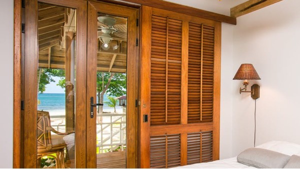 鋁合金門窗多少錢一平米？樓上樓門窗告訴你別再被忽悠！